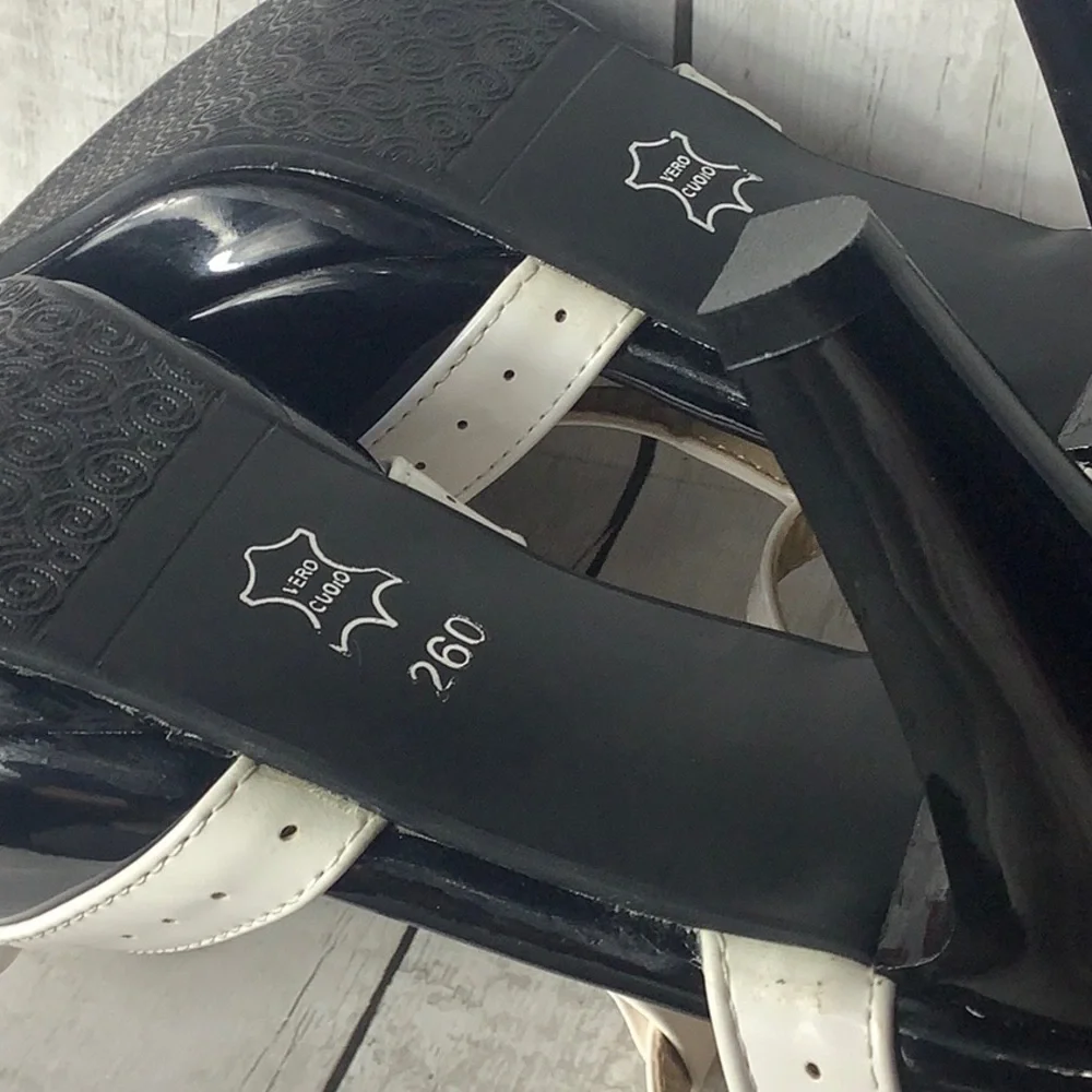 Elegant Black and White Women's T-strap Heels - Picture 4 of 6